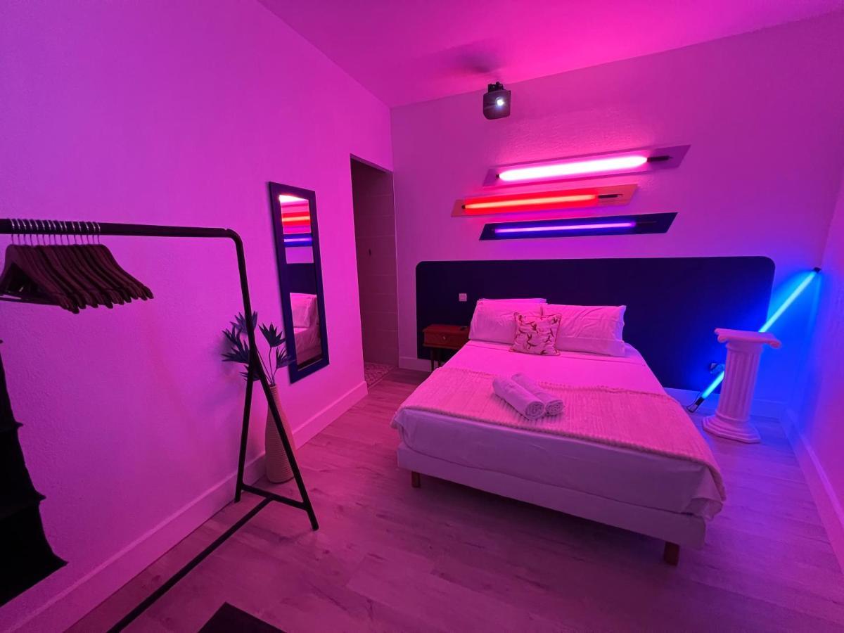 Roma Reva: Design Et Home Cinema Nîmes Exteriér fotografie