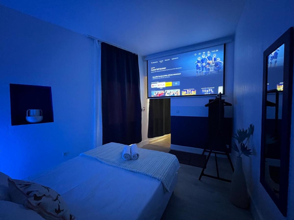 Roma Reva: Design Et Home Cinema Nîmes Exteriér fotografie